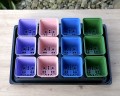 Rozsadnik 9:12 kolorowe doniczki - 5.JPG